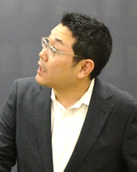 講師の三谷さん